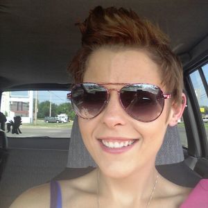 Meet your Posher, Jillian